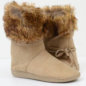 Apothecary‎ & Company Memory Foam Furry Slipper Boots US Size: 6/7 VEGAN New